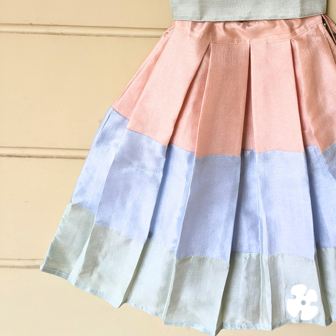 3 colour skirt and top